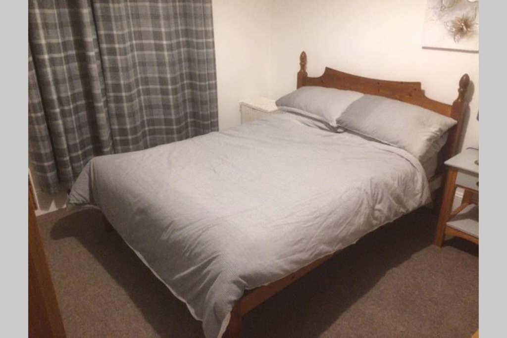 Centrally Located 1 Bed Modern Flat With Harbour Views Wick  Exterior foto