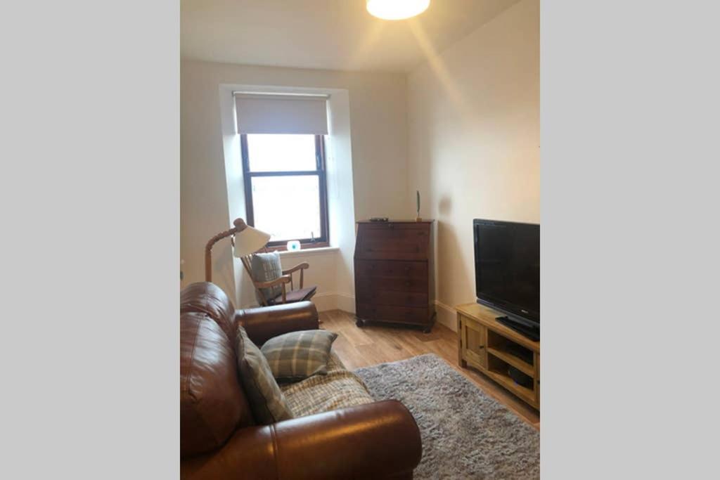 Centrally Located 1 Bed Modern Flat With Harbour Views Wick  Exterior foto
